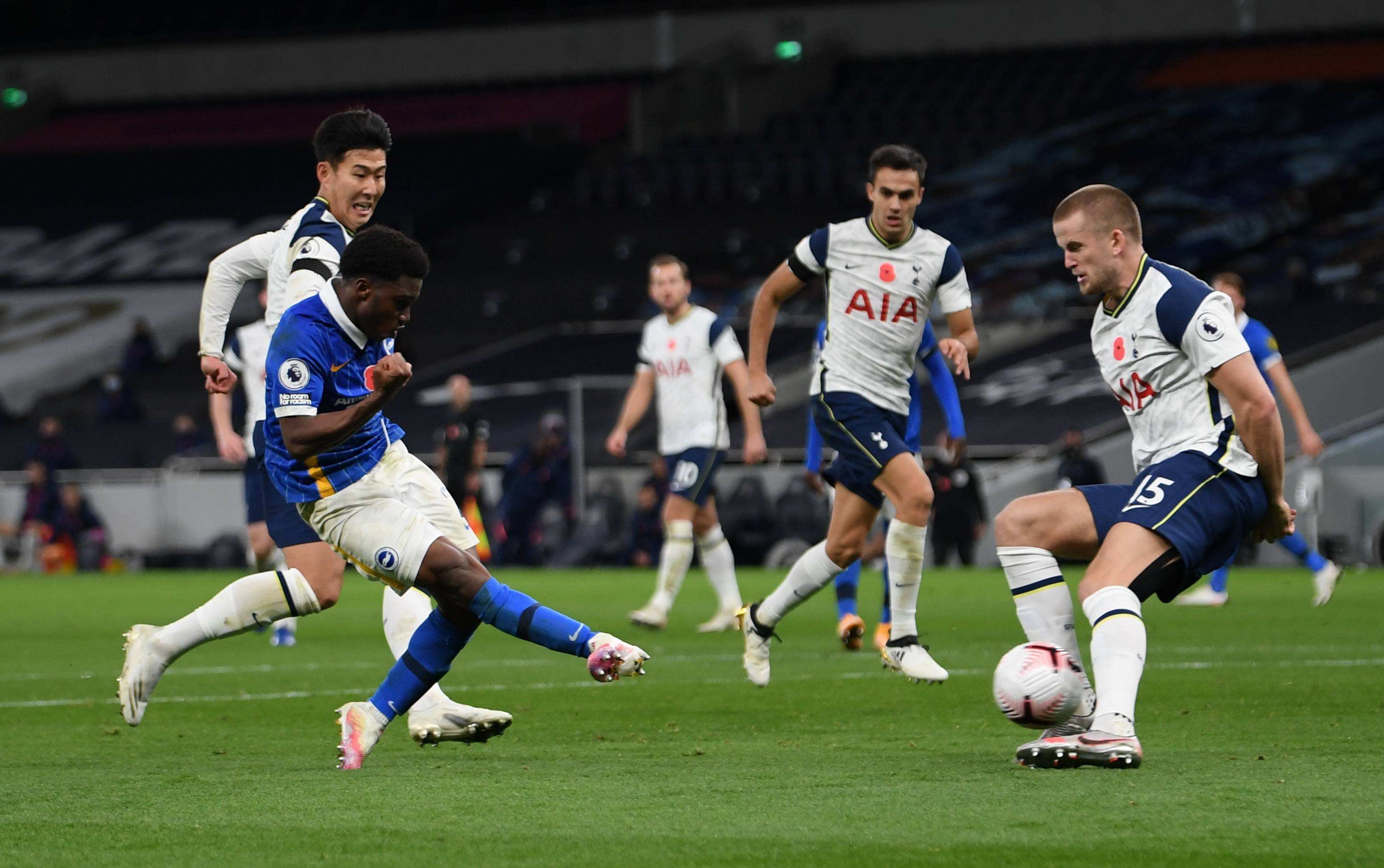 巴黎人报关注蓉城罚单：中国俱乐部因球迷种族歧视对方球员被罚6万欧