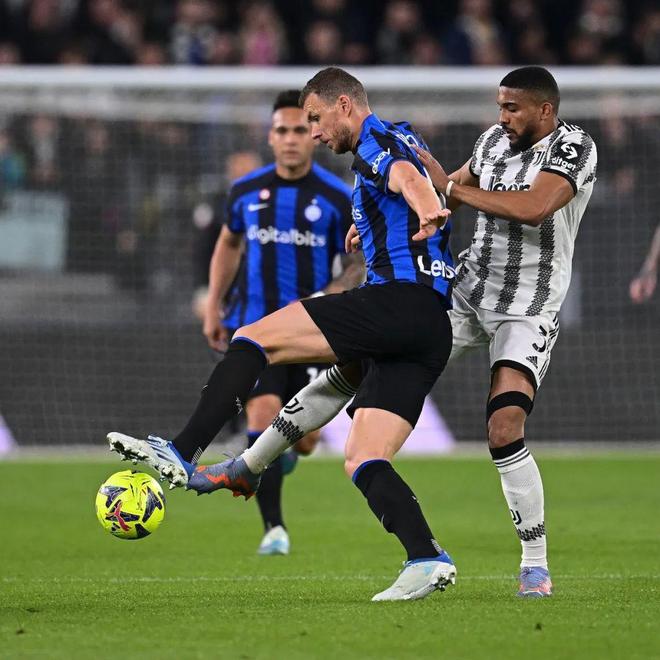 2025年女运动员收入榜单！网球霸榜，谷爱凌力压郑钦文，萨巴第2